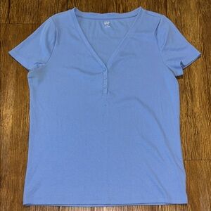 GAP Women's Short Sleeve Light Blue Henley Top